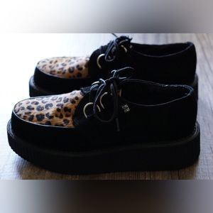 Original T.U.K Black Leopard creepers 1.5 inch platform. Women’s size 7